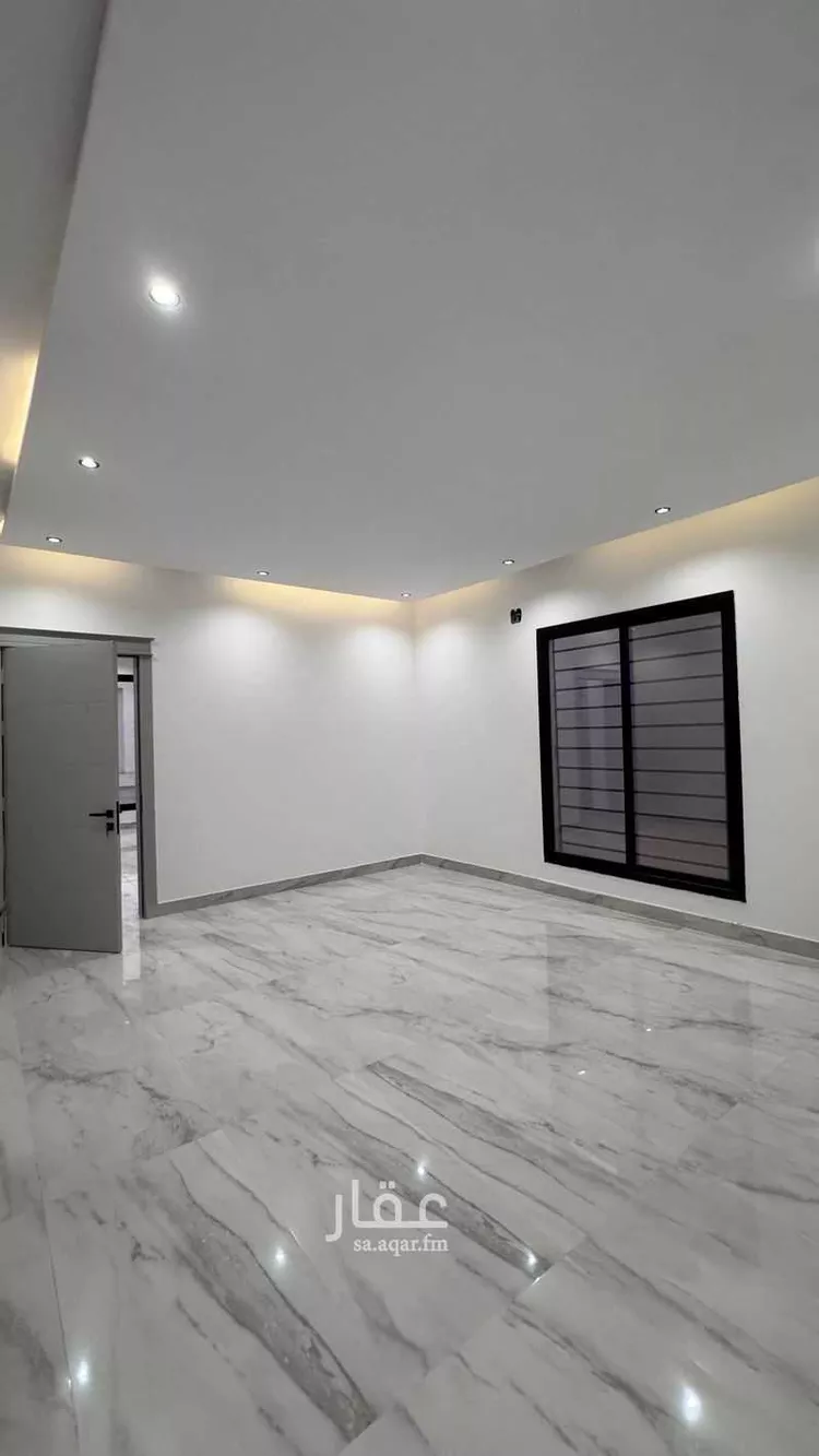 دور للبيع في شارع إسماعيل المصري, حي الرمال, مدينة الرياض, منطقة الرياض صورة 3