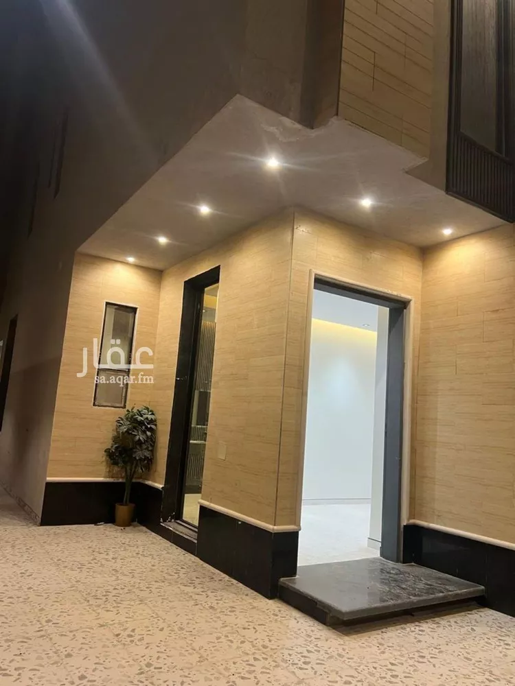 فيلا للإيجار في شارع عبدالرحمن الأنصاري, حي الرمال, مدينة الرياض, منطقة الرياض صورة 2