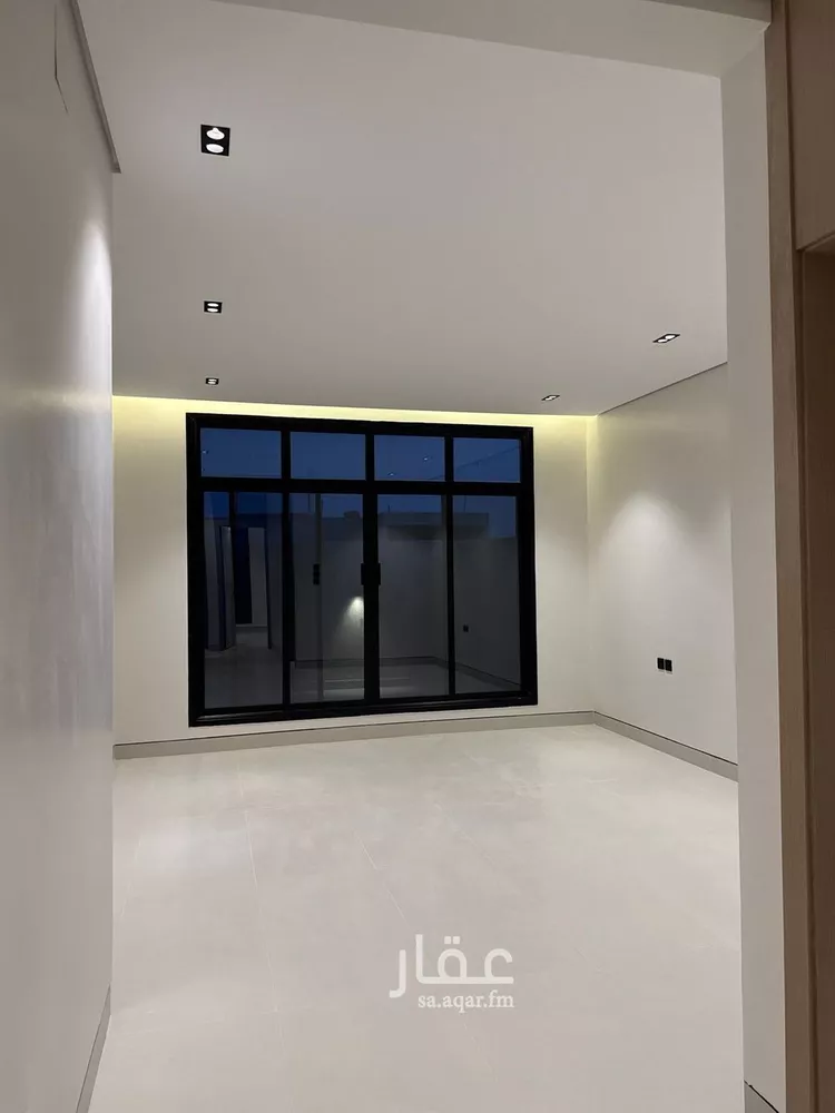 فيلا للبيع في شارع زياد بن أيوب, حي الرمال, مدينة الرياض, منطقة الرياض صورة 3