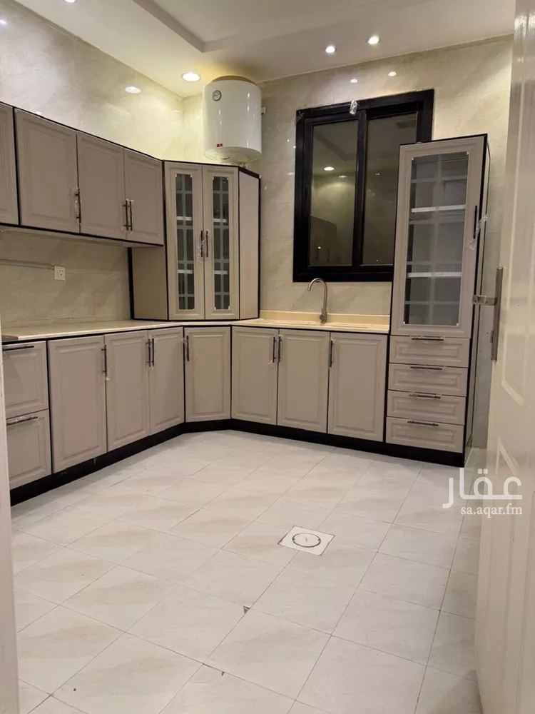 شقة للإيجار في شارع هبة الله الطيبي, حي الرمال, مدينة الرياض, منطقة الرياض