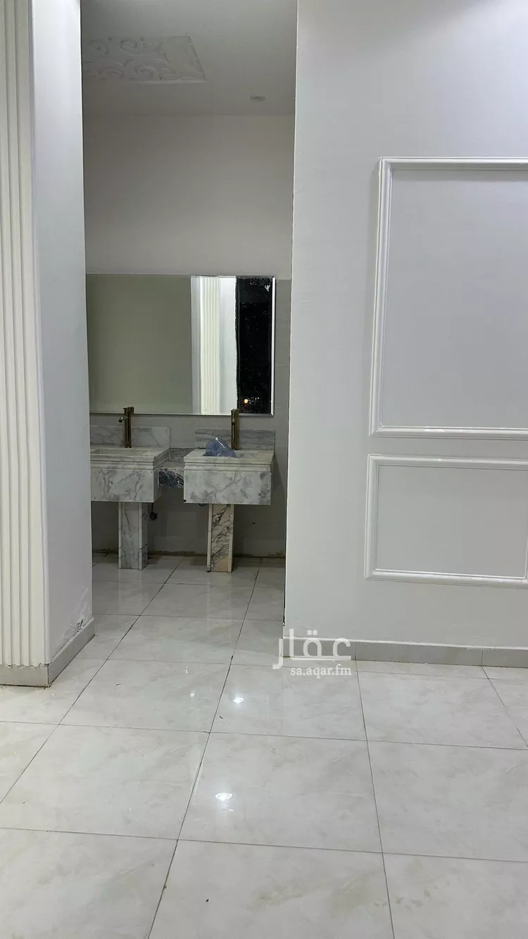 فيلا للإيجار في شارع عبدالرحمن الأنصاري, حي الرمال, مدينة الرياض, منطقة الرياض صورة 3