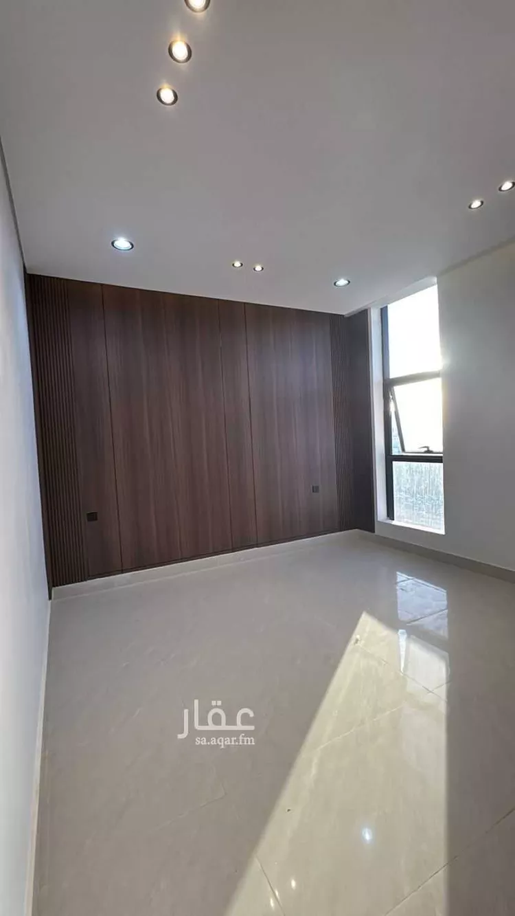 عمارة للبيع في شارع شارع20, حي الرمال, مدينة الرياض, منطقة الرياض صورة 3