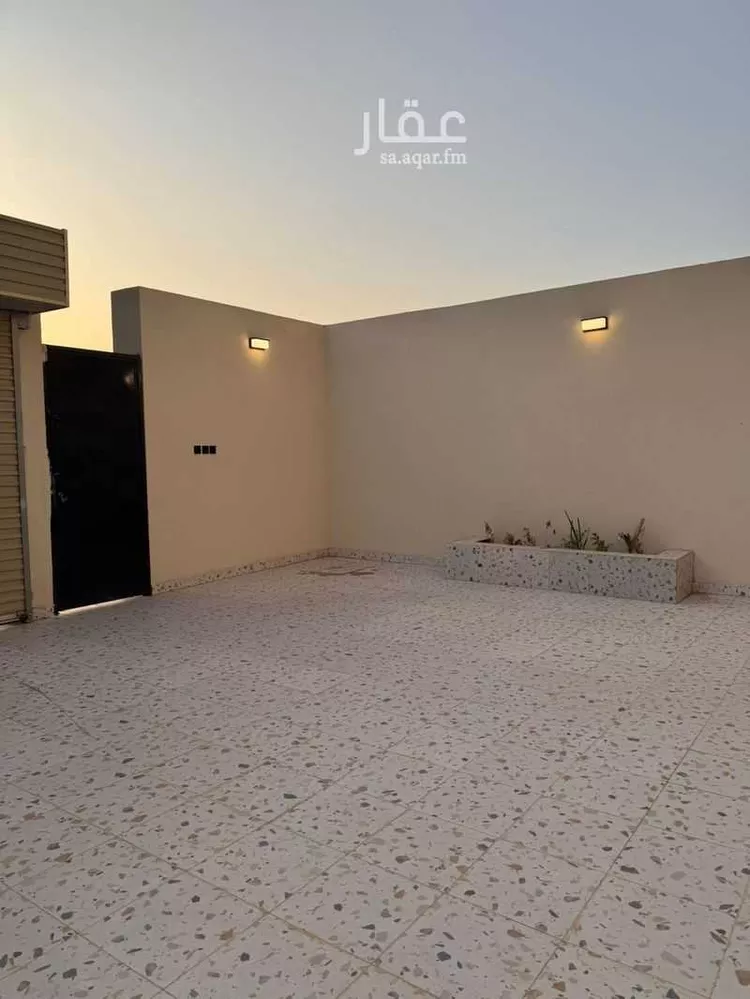 دور للبيع في شارع المريخ, حي بيروت, مدينة ضمد, منطقة جازان صورة 3