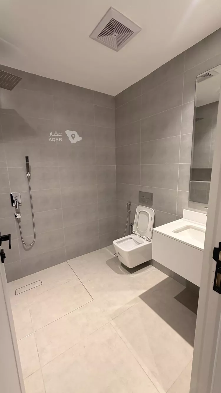 شقة للإيجار في شارع 3067596, حي الجوهرة, مدينة الخبر, المنطقة الشرقية 7