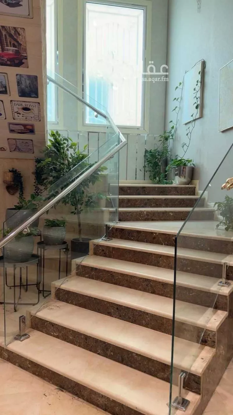 فيلا للبيع في شارع عوف بن قاسط, حي السليمانية, مدينة الرياض, منطقة الرياض صورة 4