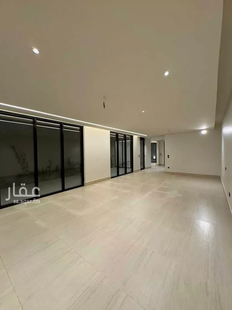 فيلا للبيع في شارع الفئ, حي الربيع, مدينة الرياض, منطقة الرياض صورة 2