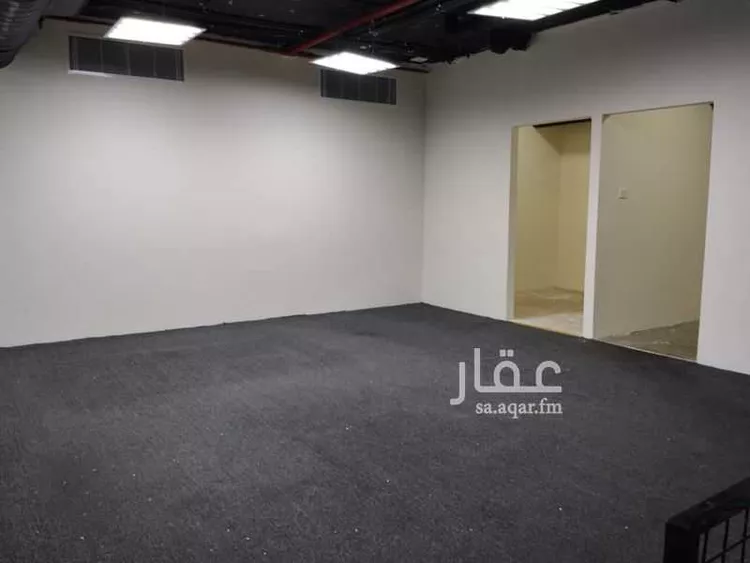 محل للإيجار في شارع النعيم, حي النعيم, مدينة جدة, منطقة مكة المكرمة