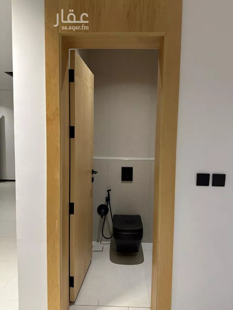 دور للبيع في شارع رقم 378, حي النرجس, مدينة الرياض, منطقة الرياض صورة 4