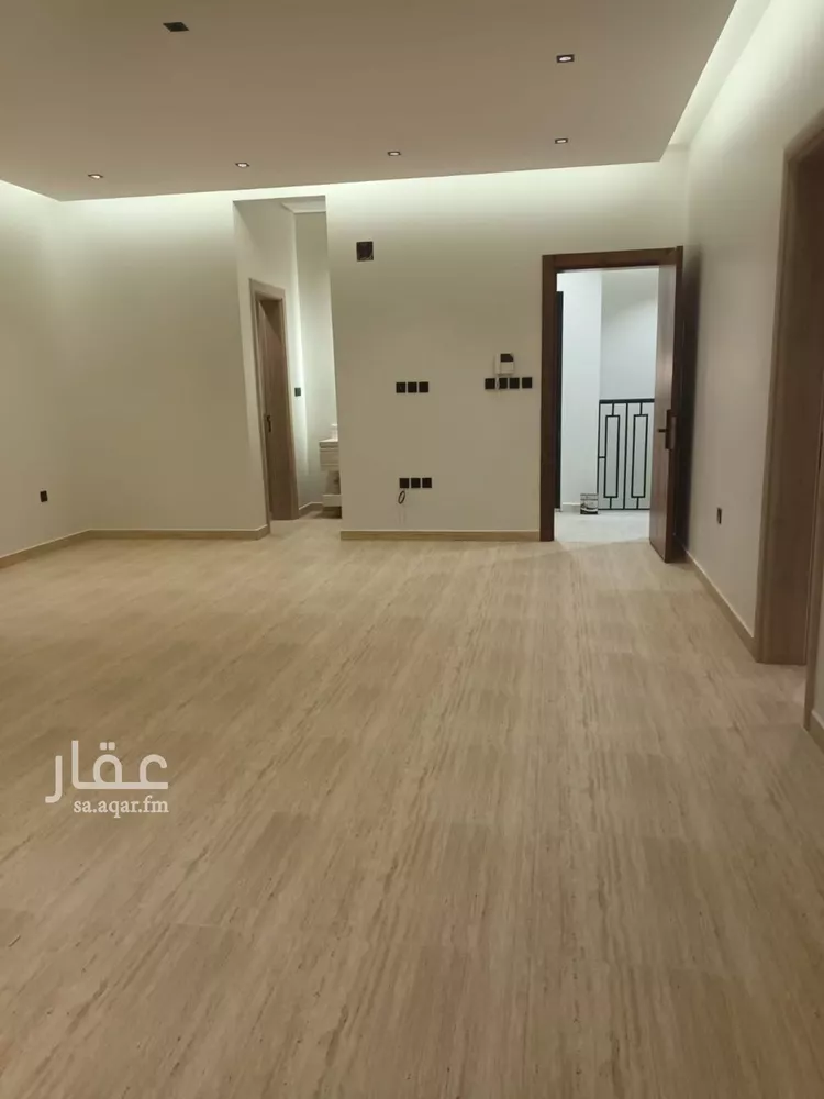 دور للبيع في شارع شافع بن صالح, حي النرجس, مدينة الرياض, منطقة الرياض