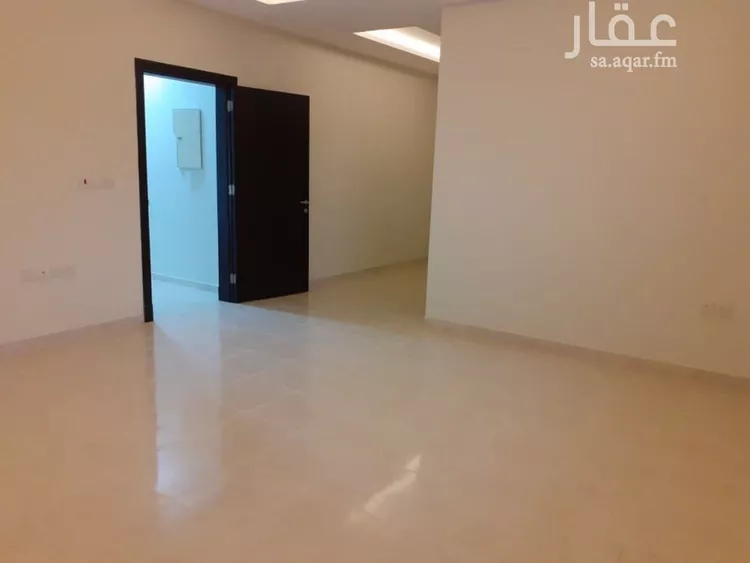 فيلا للبيع في شارع أحمد الداغستاني, حي النرجس, مدينة الرياض, منطقة الرياض صورة 2