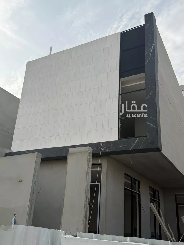 فيلا للبيع في شارع الشعيفان, حي النرجس, مدينة الرياض, منطقة الرياض 1 صورة