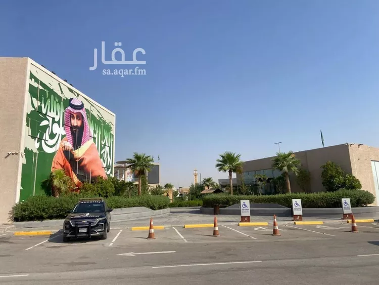 محل للإيجار في شارع الشيخ عبدالرحمن بن فريان, حي السويدي الغربي, مدينة الرياض, منطقة الرياض صورة 2