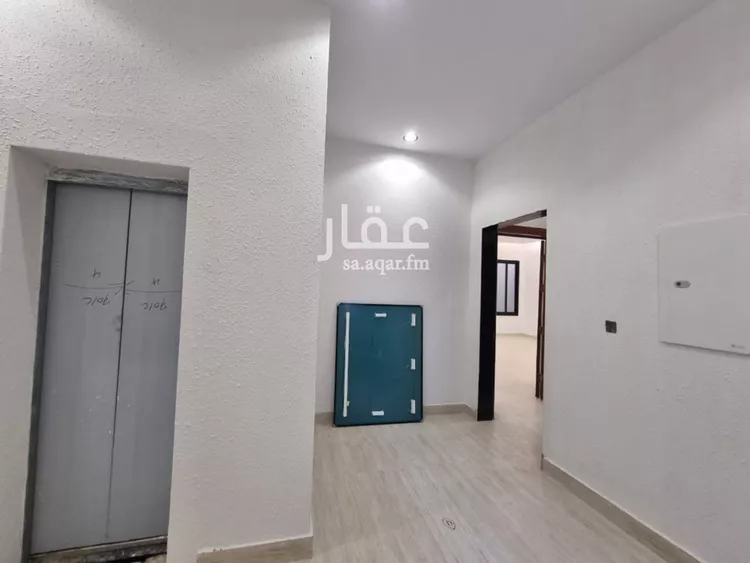 دور للبيع في شارع عبدالله البواب, حي بدر, مدينة الرياض, منطقة الرياض صورة 5