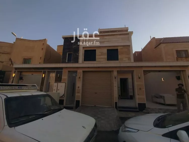 دور للبيع في شارع ابن سبرة, حي العوالي, مدينة الرياض, منطقة الرياض