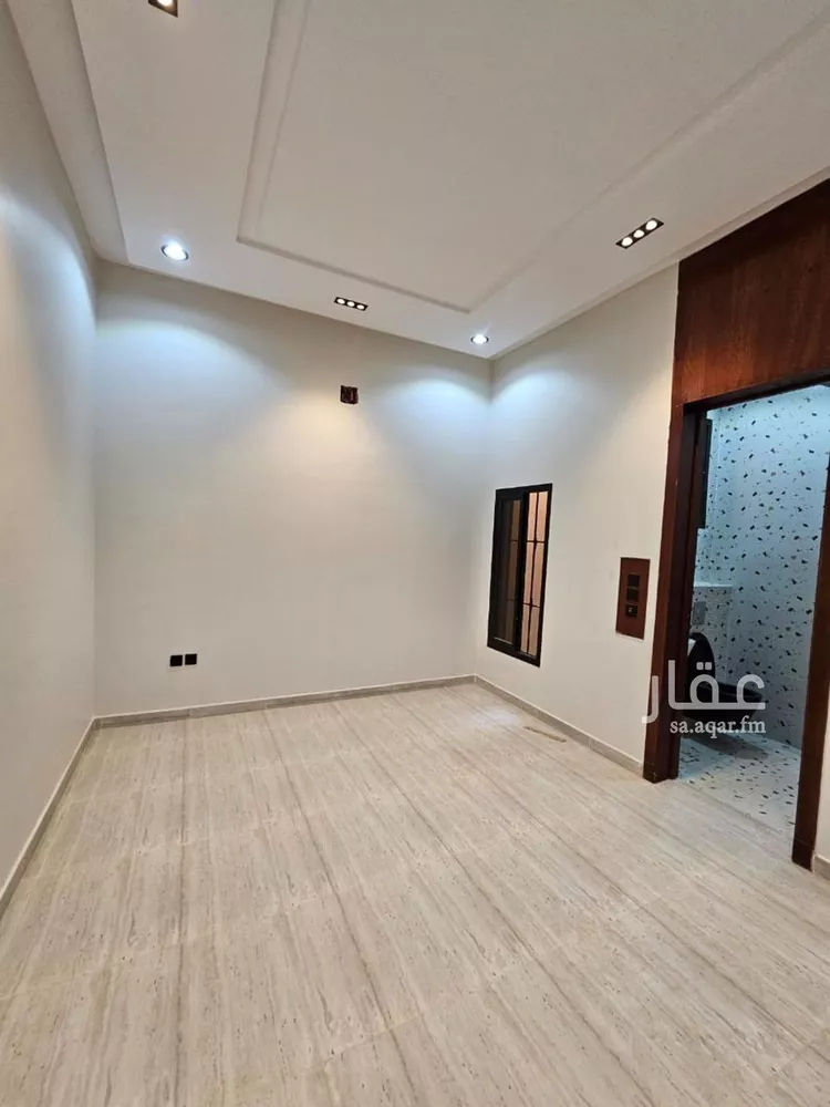 دور للبيع في شارع وادي رقوان, حي بدر, مدينة الرياض, منطقة الرياض صورة 4