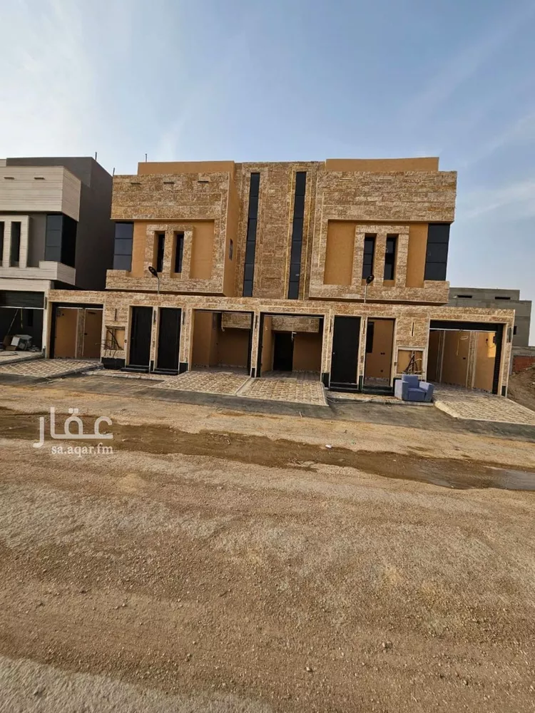 Floor for Sale in Riyadh Tuwaiq