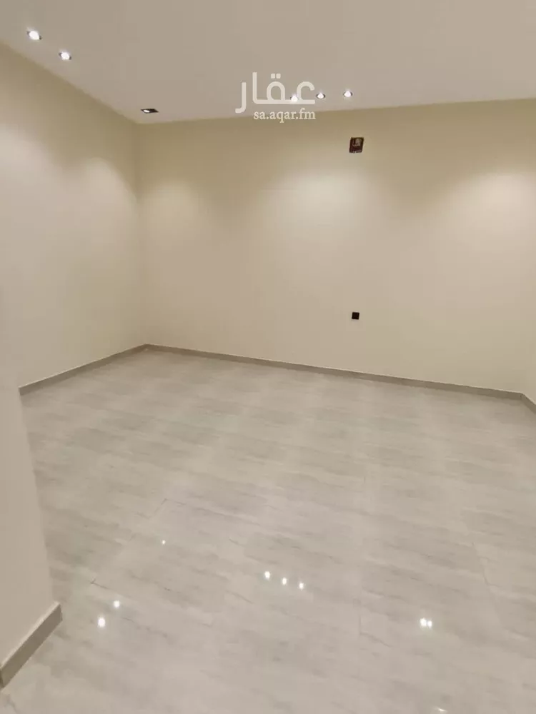 فيلا للبيع في شارع الحوير, حي ديراب, مدينة الرياض, منطقة الرياض صورة 2