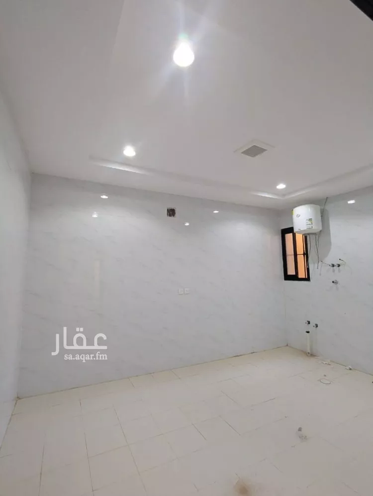 دور للبيع في شارع المحرق, حي طيبة, مدينة الرياض, منطقة الرياض صورة 3