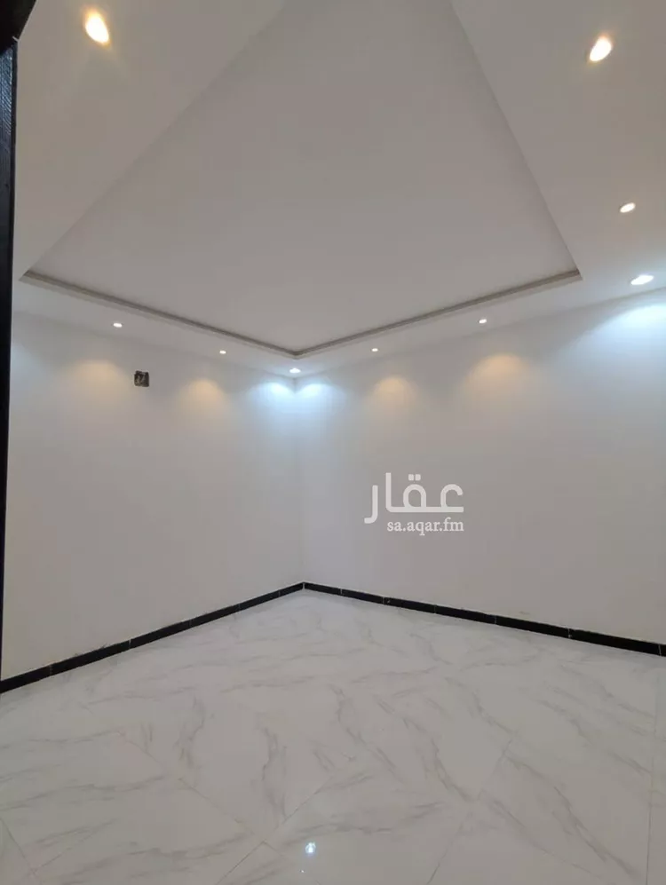 شقة للبيع في شارع محمد بن عوجان, حي الحزم, مدينة الرياض, منطقة الرياض صورة 2