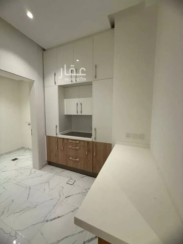 Floor for Sale in Riyadh An Narjis 12