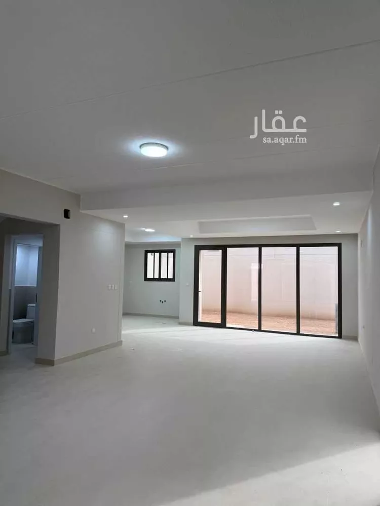 فيلا للإيجار في شارع إبراهيم الموسكي, حي مطار الملك خالد الدولي, مدينة الرياض, منطقة الرياض صورة 4