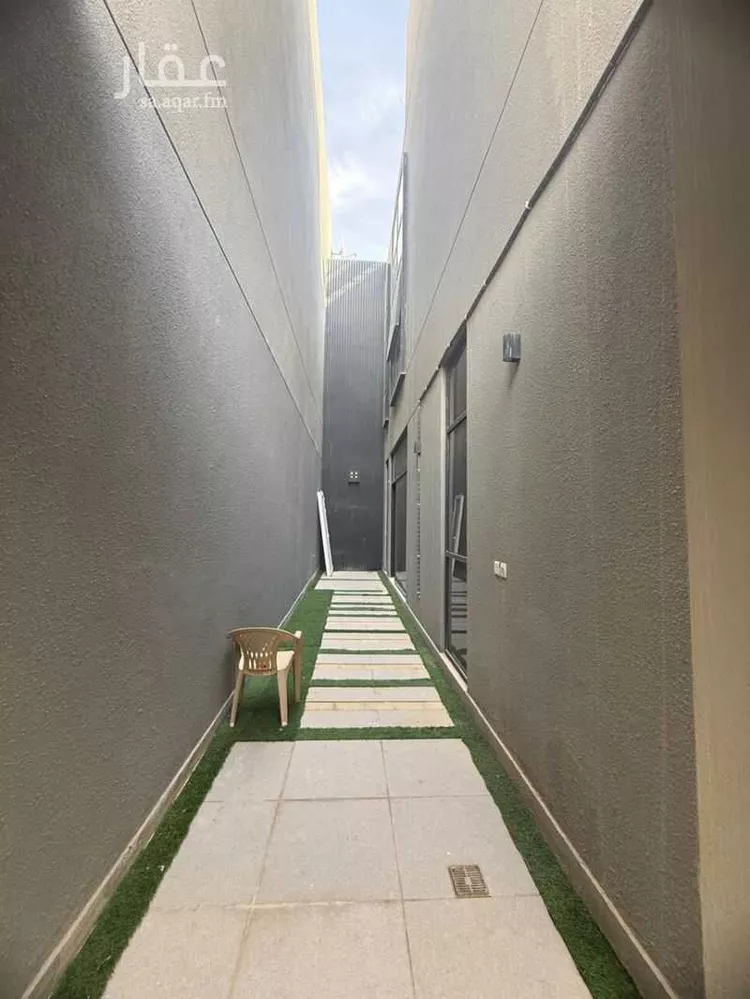 Floor for Sale in Riyadh An Narjis 7