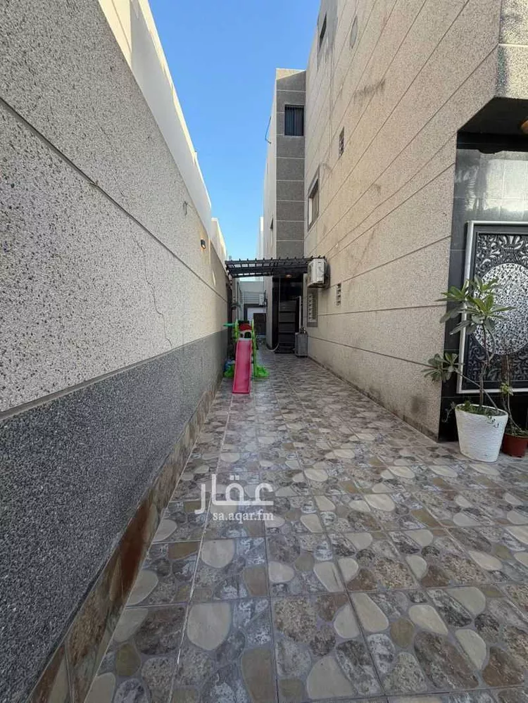 Villa for Sale in Riyadh Al Yasmin 10