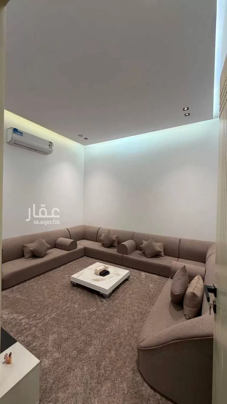 دور للبيع في شارع السخاء, حي بدر, مدينة الرياض, منطقة الرياض 17