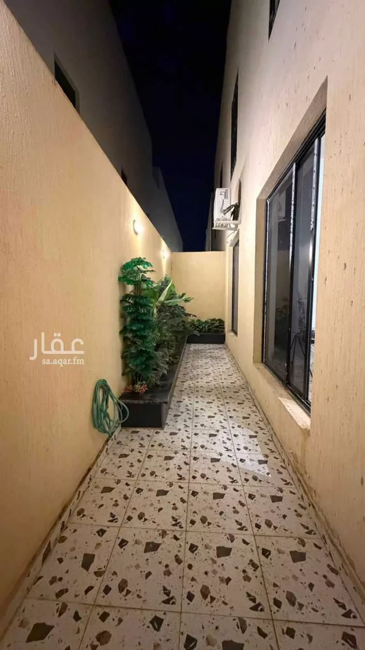 دور للبيع في شارع السخاء, حي بدر, مدينة الرياض, منطقة الرياض 22