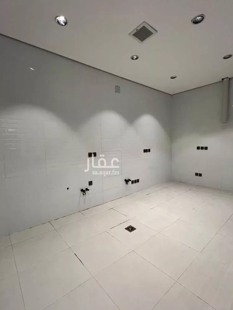 شقة للبيع في شارع وادي عاقل, حي بدر, مدينة الرياض, منطقة الرياض صورة 5