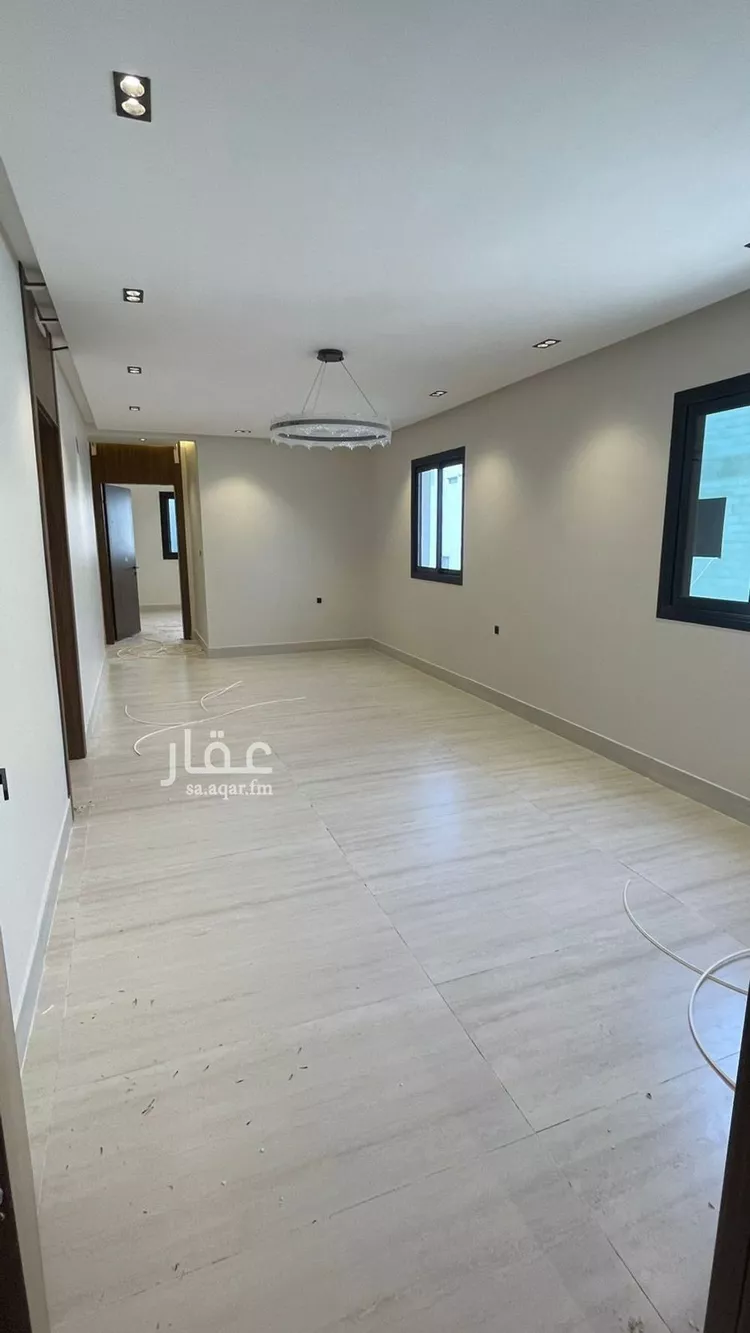 دور للبيع في شارع طيب الإسم, حي طيبة, مدينة الرياض, منطقة الرياض صورة 3
