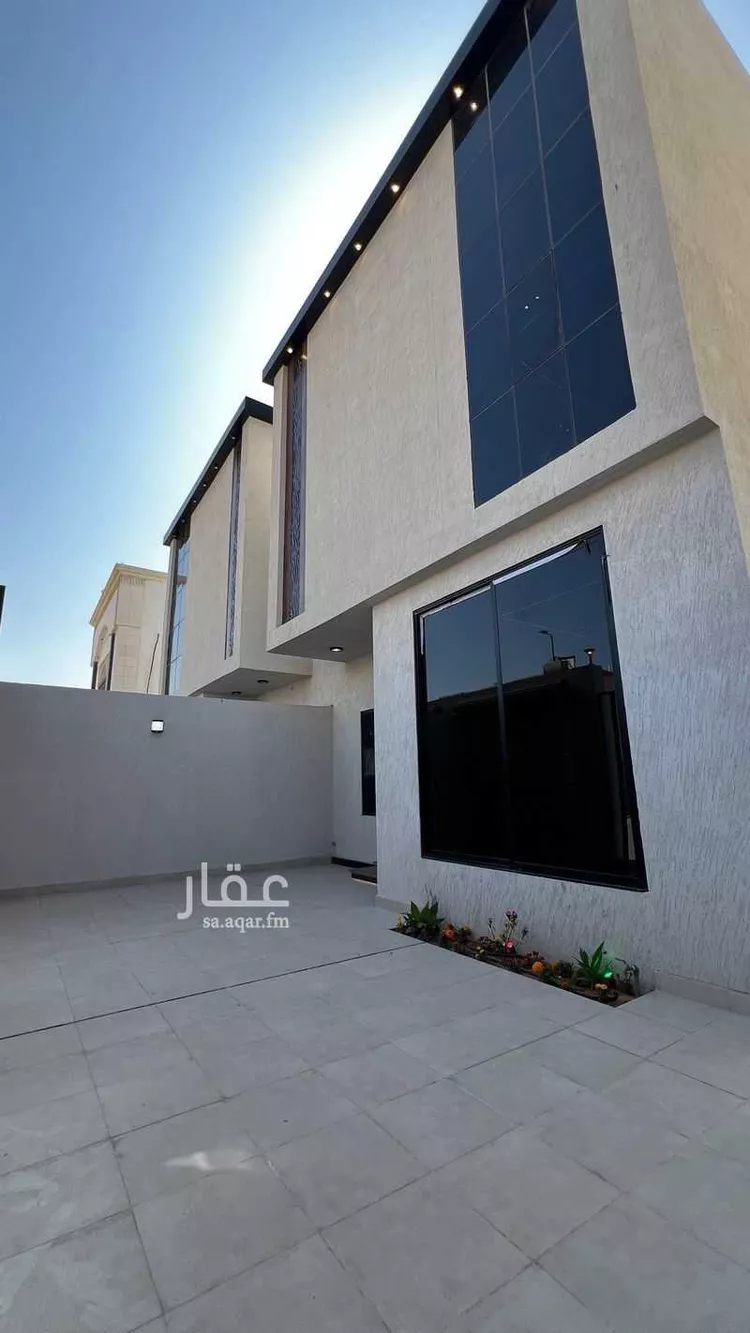 فيلا للبيع في حي ضاحية الملك فهد, مدينة الدمام, المنطقة الشرقية صورة 3