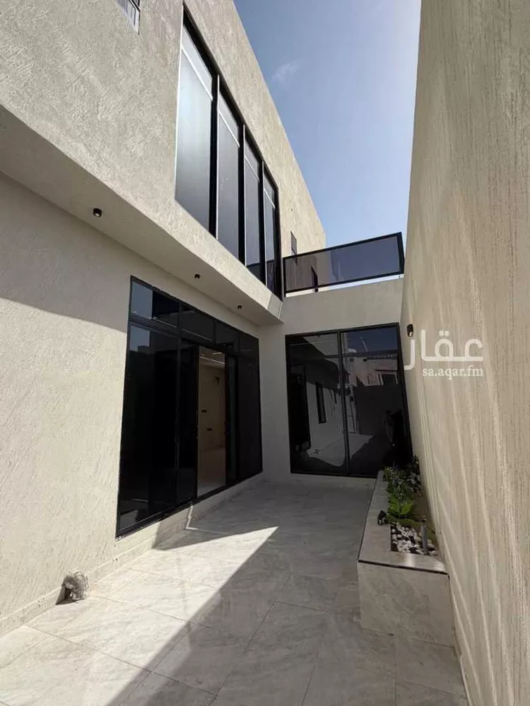 فيلا للبيع في شارع الشموع, حي الشعلة, مدينة الدمام, المنطقة الشرقية صورة 4