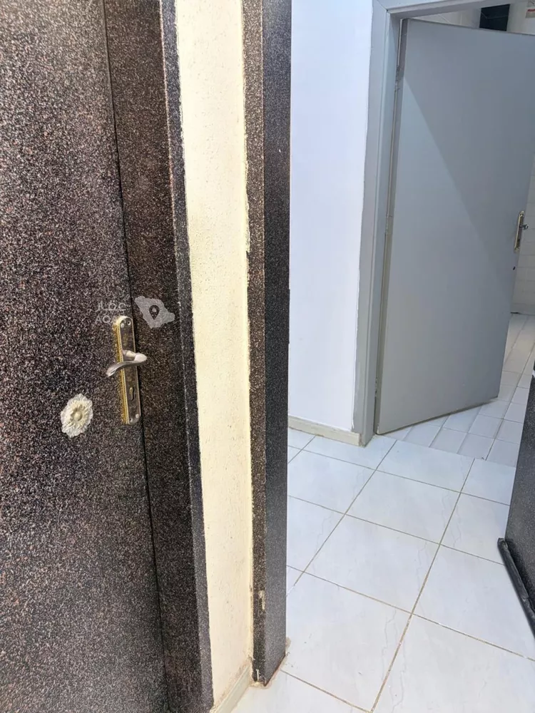 شقة للإيجار في شارع رقم 298, حي الرمال, مدينة الرياض, منطقة الرياض 6