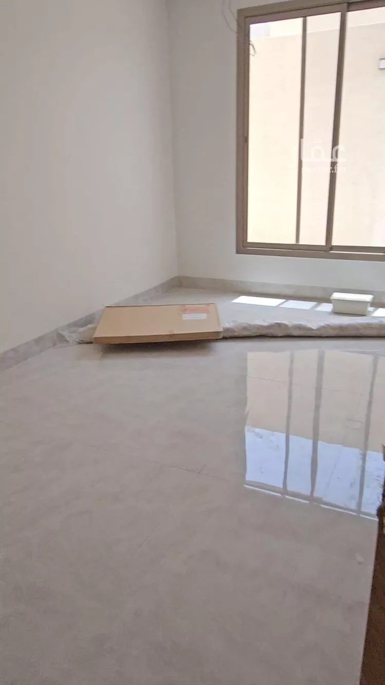 عمارة للإيجار في شارع عمير بن سنان بن عرفطة, حي المهدية, مدينة الرياض, منطقة الرياض صورة 2
