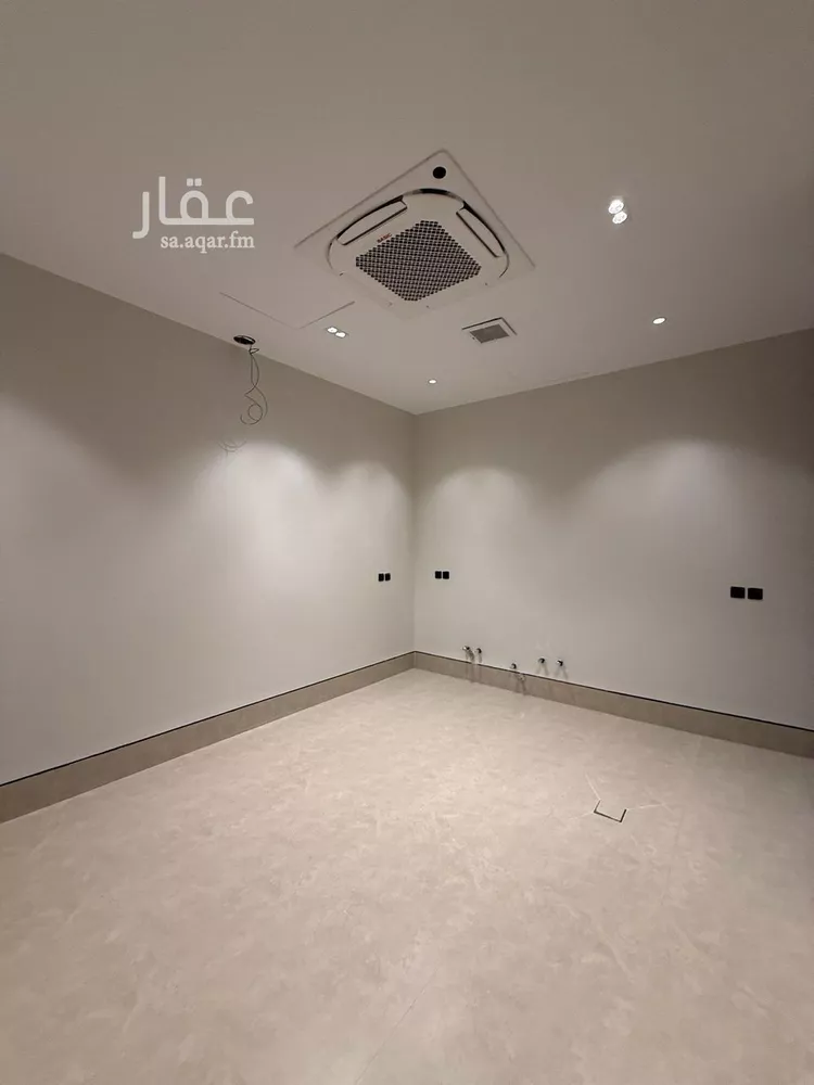 فيلا للبيع في شارع ربيعة بن عبدالله بن الهدير, حي العارض, مدينة الرياض, منطقة الرياض صورة 5