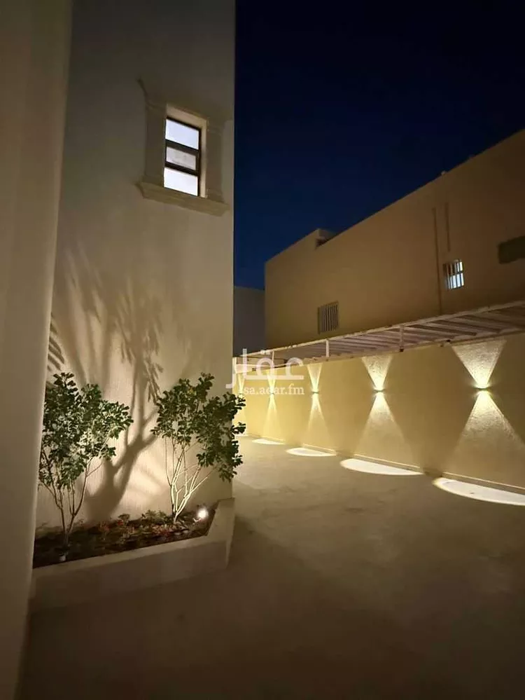فيلا للإيجار في شارع النعمانية, حي الورود, مدينة الرياض, منطقة الرياض صورة 3