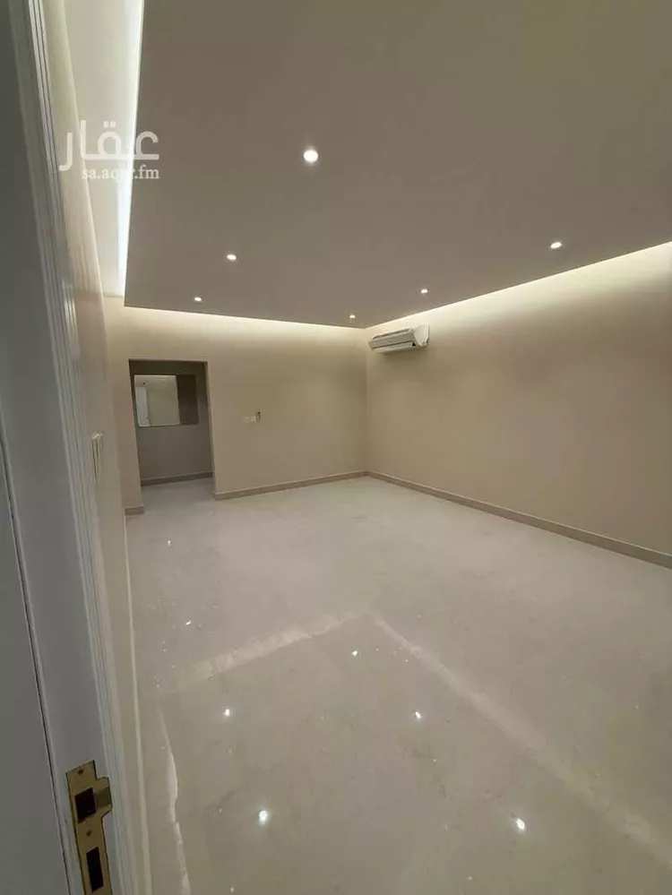 فيلا للإيجار في شارع النعمانية, حي الورود, مدينة الرياض, منطقة الرياض صورة 5