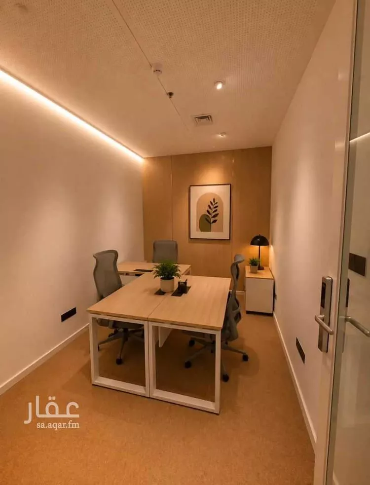 مكتب تجاري للإيجار في شارع الثمامة الفرعي, حي الصحافة, مدينة الرياض, منطقة الرياض صورة 2