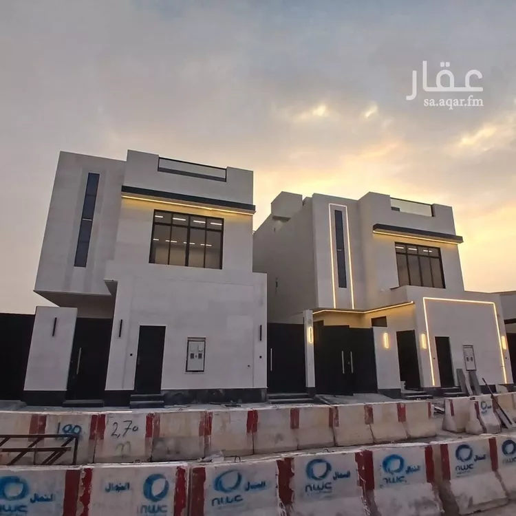 فيلا للبيع في شارع محمد بن علي الكيلاني, حي العارض, مدينة الرياض, منطقة الرياض
