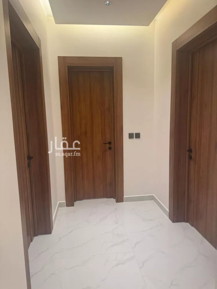 فيلا للبيع في شارع نجم الدين أبي حامد, حي النرجس, مدينة الرياض, منطقة الرياض صورة 5