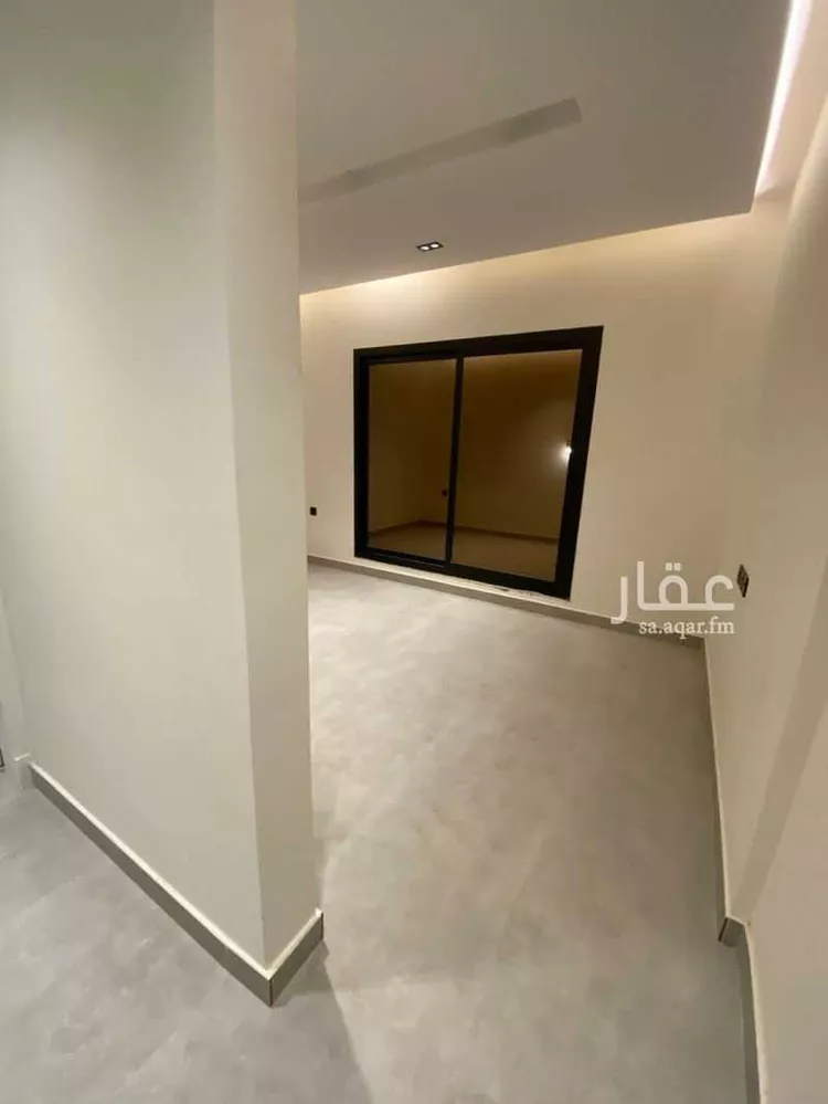 فيلا للإيجار في شارع علي بن أحمد العمري, حي العارض, مدينة الرياض, منطقة الرياض