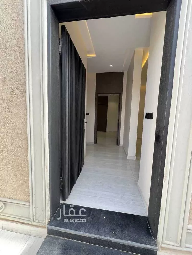 فيلا للبيع في شارع عمران بن ابي عمر, حي عريض, مدينة الرياض, منطقة الرياض 20