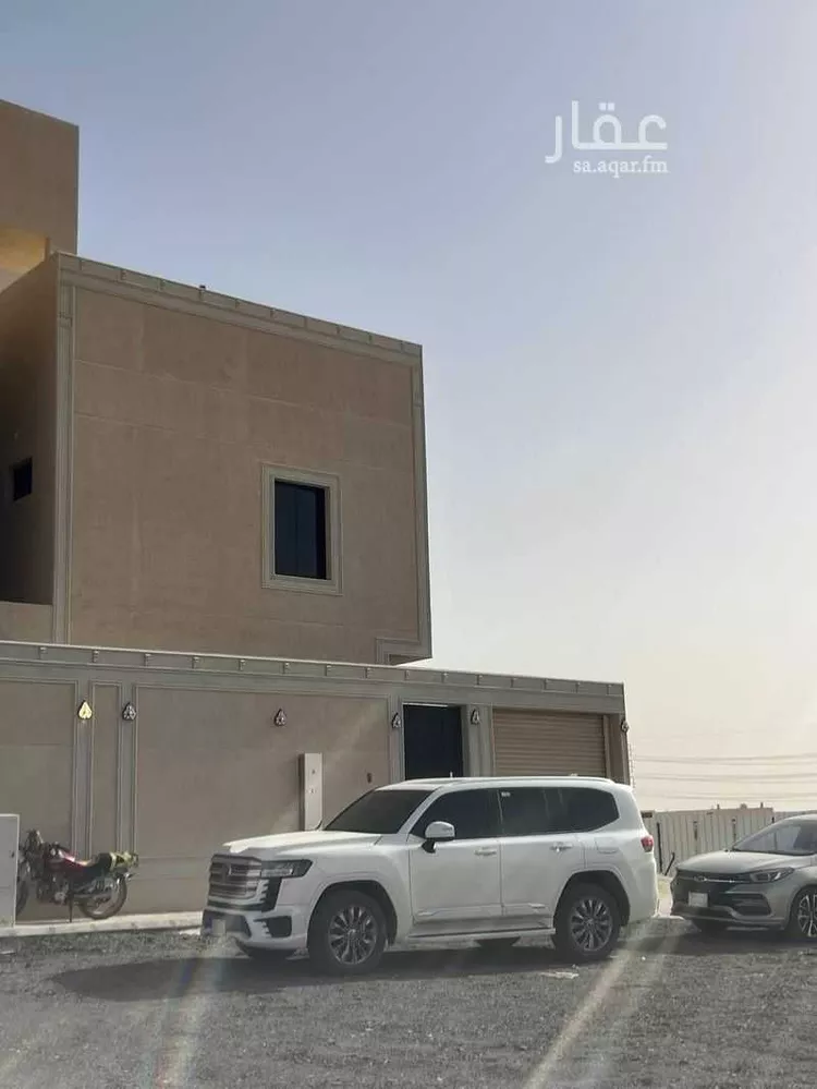 فيلا للبيع في شارع عمران بن ابي عمر, حي عريض, مدينة الرياض, منطقة الرياض 12