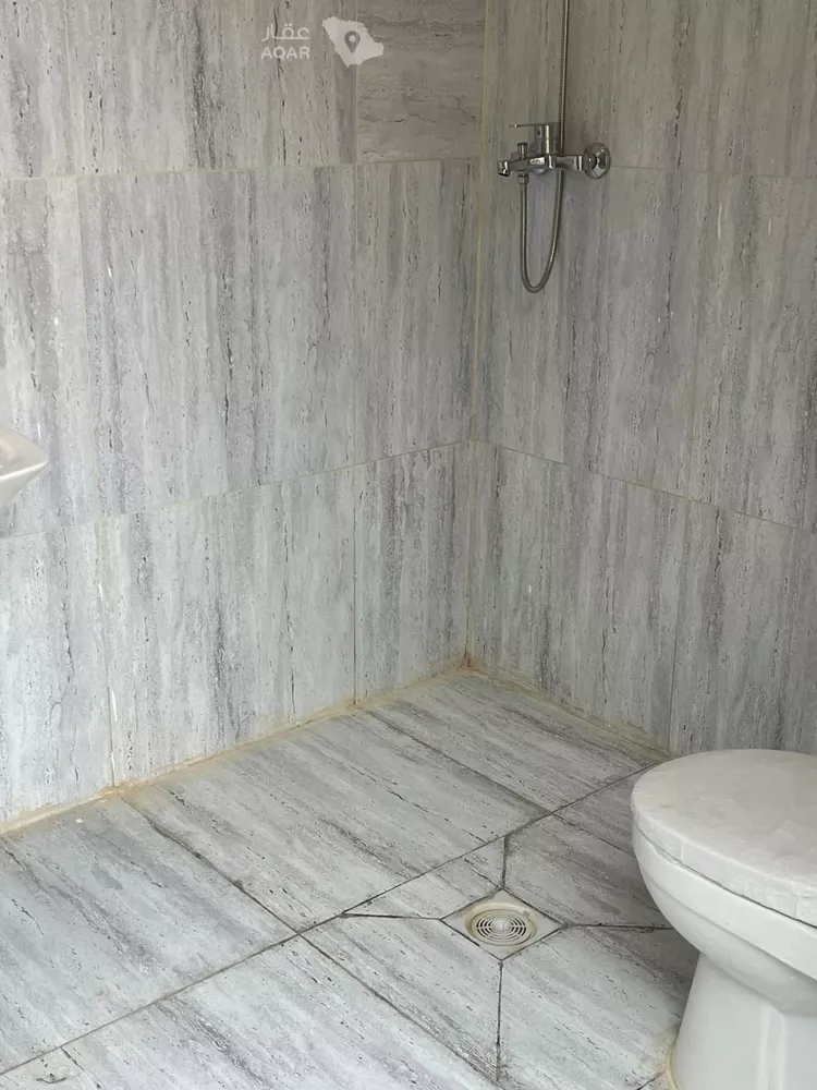 استراحة للإيجار في شارع شعيب الحويط, حي عريض, مدينة الرياض, منطقة الرياض 4