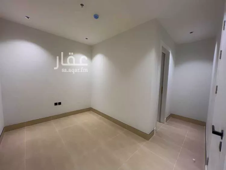 شقة للإيجار في شارع البحـــر الأحــــمر, حي الوادي, مدينة الرياض, منطقة الرياض 8