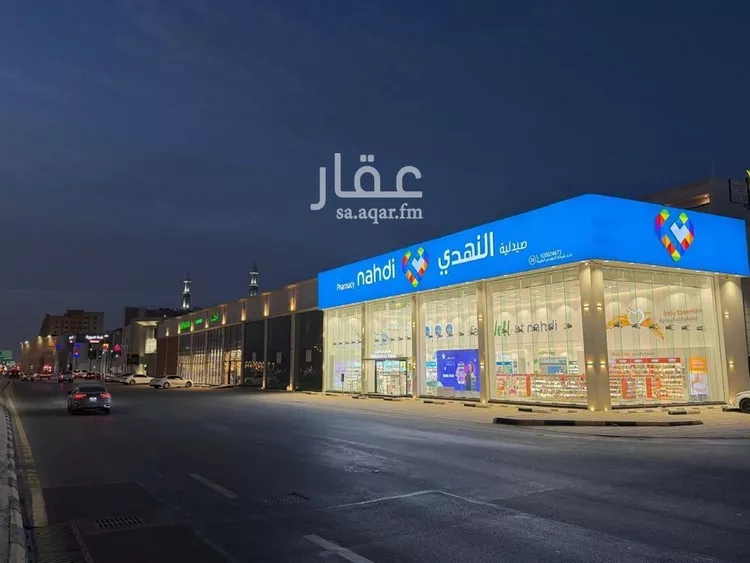 مجمع للإيجار في شارع العام, حي الصفراء, مدينة بريدة, منطقة القصيم