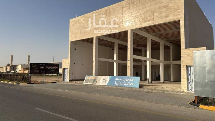 مجمع للإيجار في شارع يحيي بن علي, حي مبروكة, مدينة بريدة, منطقة القصيم
