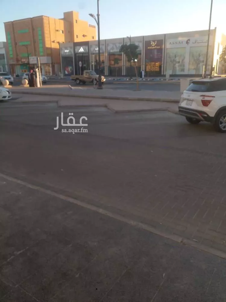 محل للإيجار في شارع البخاري, حي الريان, مدينة بريدة, منطقة القصيم صورة 3