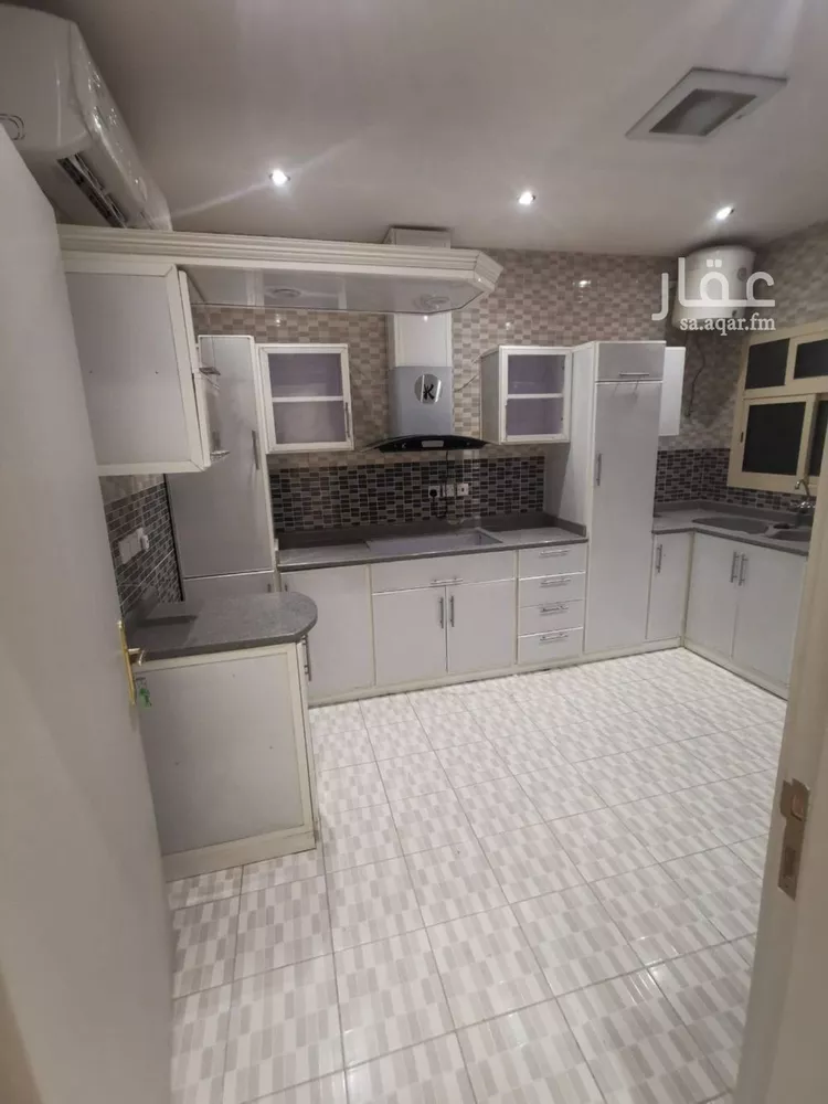 دور للإيجار في شارع عيدة, حي قرطبة, مدينة الرياض, منطقة الرياض صورة 3